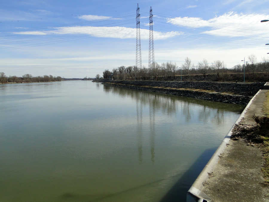 Donau unterhalb des KW Freudenau