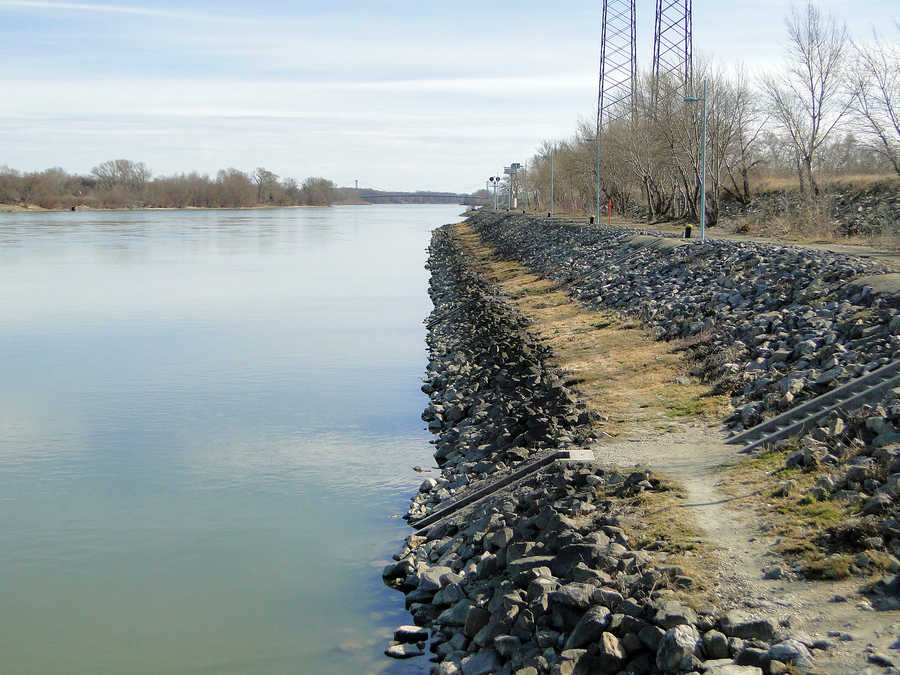 Donau Freudenau rechtes Ufer