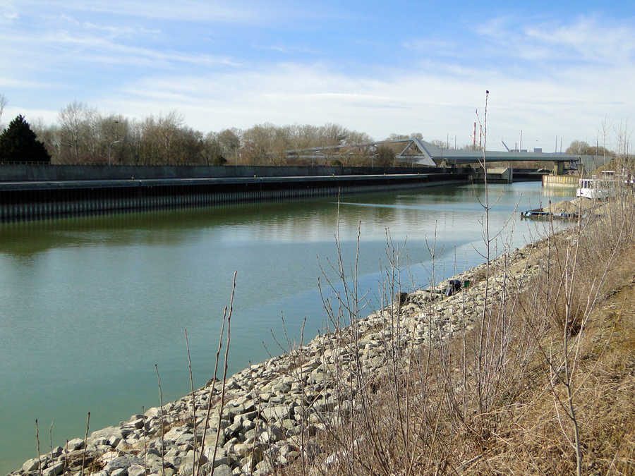 Donau Hafen Freudenau