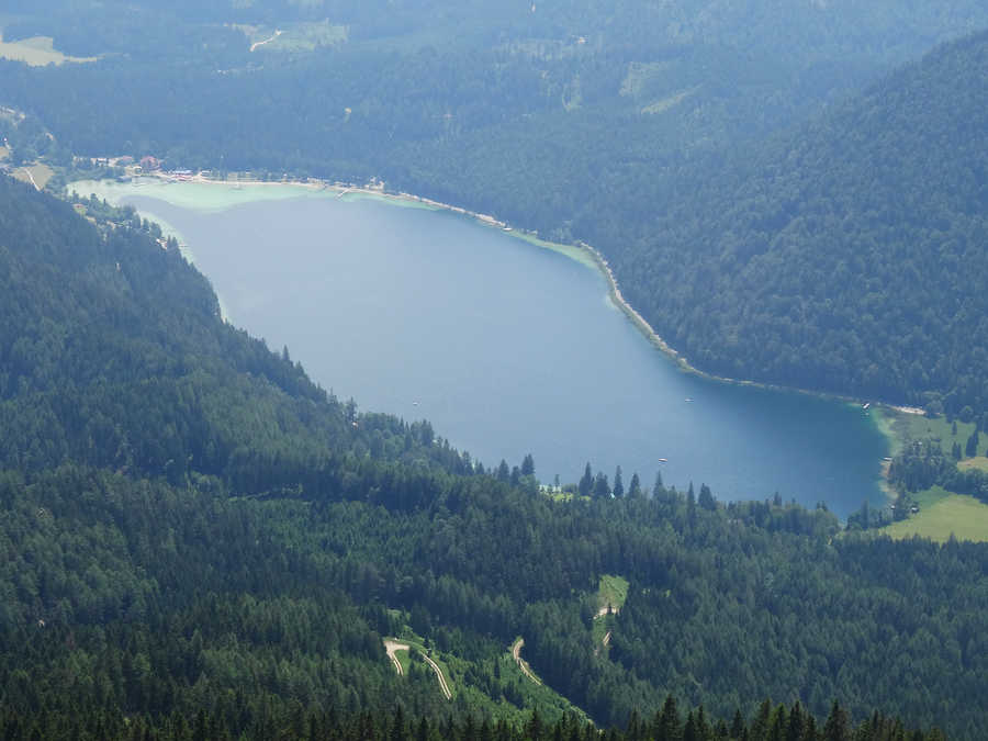 Der Erlaufsee von oben, Blick von der Gemeindealpe