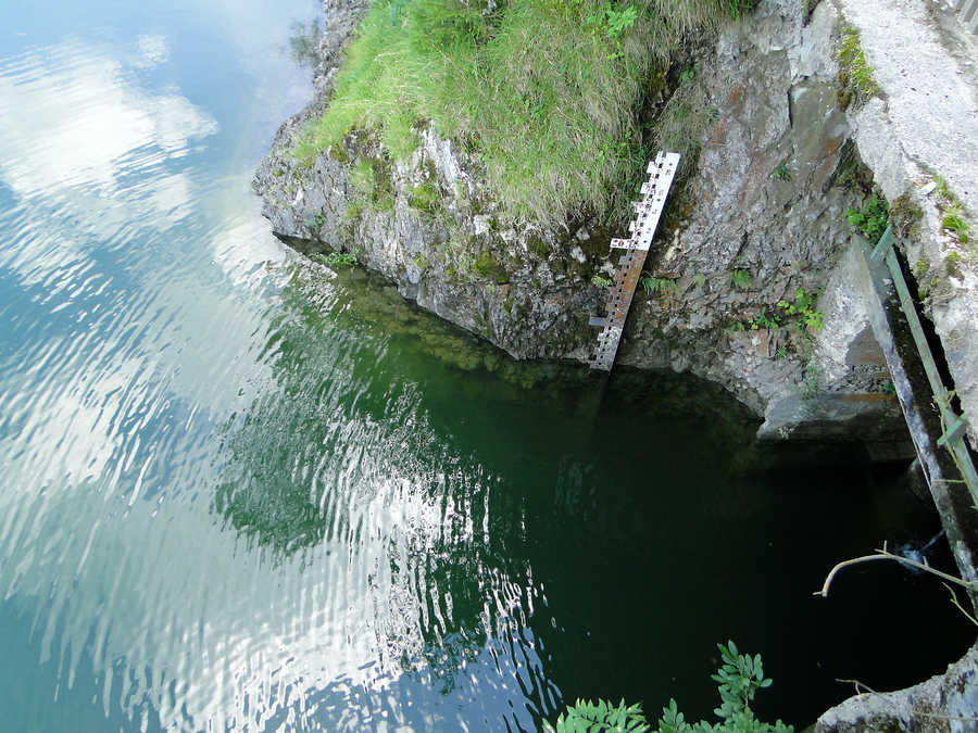 Der Hintersee dient als Wasserspeicher für das Wasserkraftwerk Wiestal