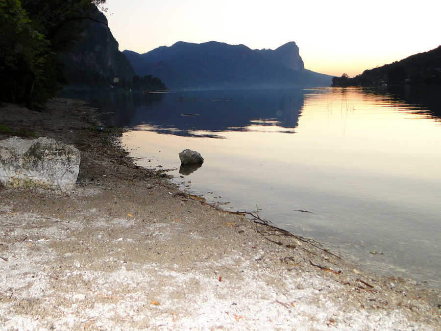 Nachtangeln ist am Mondsee erlaubt