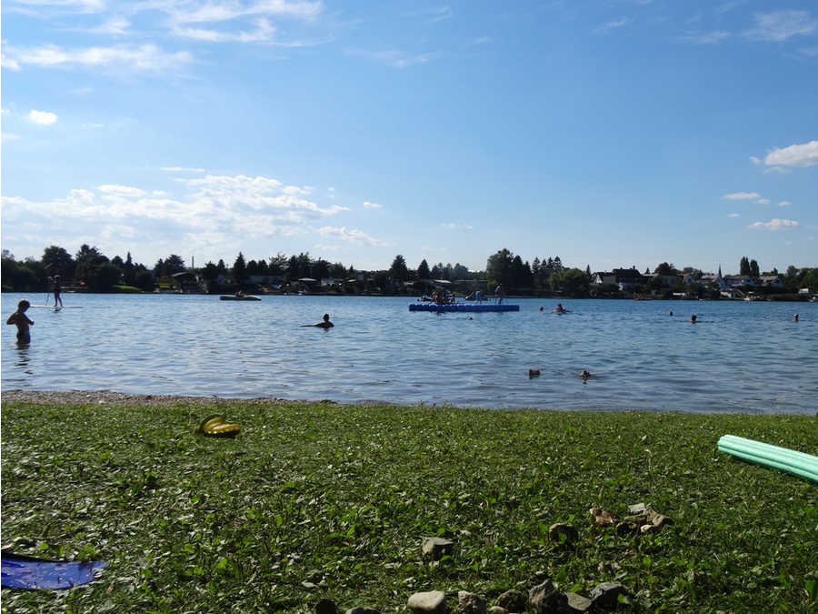 Im Sommer herrscht bei Schönwetter Badebetrieb.