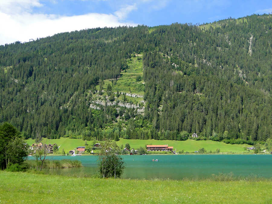 Weissensee - Blick vom Südufer in Richtung Neusach