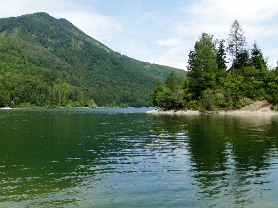 Der Wiestalstausee ist ca. 110 ha groß